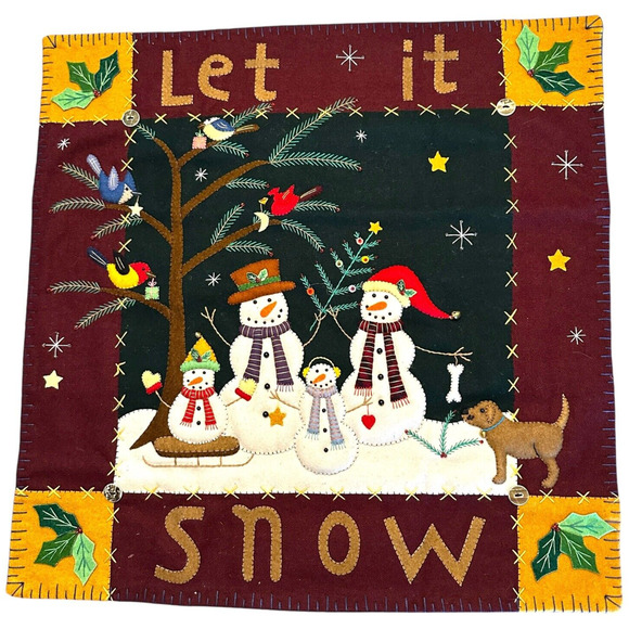 NEW WORLD ARTS CHRISTMAS XL PIllow SHAM  Snow Family HANDMADE DETAILED Wool - Picture 1 of 9